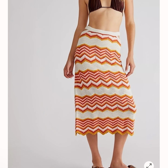 MOTHER Dresses & Skirts - NWT MOTHER The Cut-It-Out Midi Chevron Knit Zig Zag Taylor Swift Sweater Skirt
